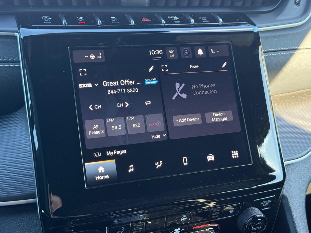 Jeep Grand Cherokee L Vehicle Full-screen Gallery Image 18