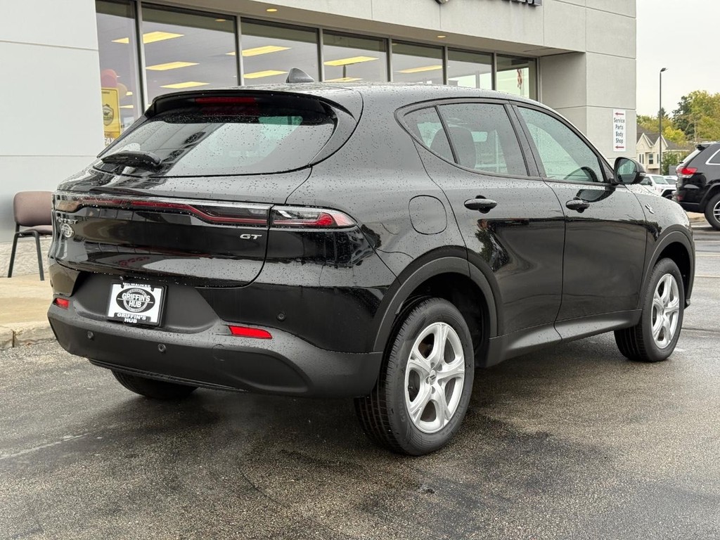 Dodge Hornet Vehicle Full-screen Gallery Image 04