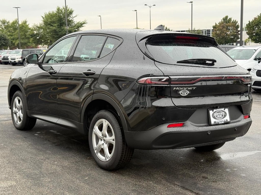 Dodge Hornet Vehicle Full-screen Gallery Image 06