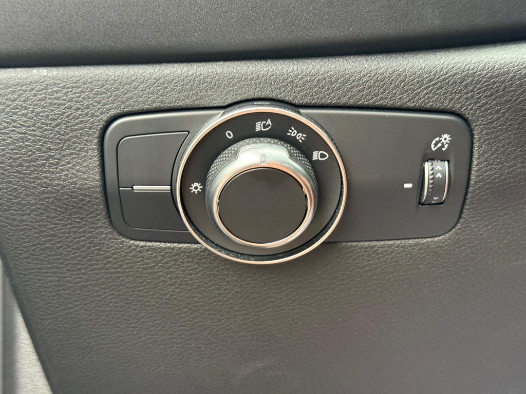 Dodge Hornet Vehicle Full-screen Gallery Image 22