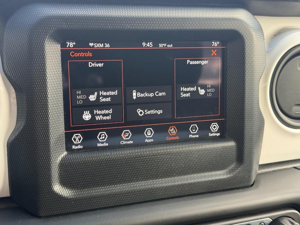 Jeep Wrangler Vehicle Full-screen Gallery Image 18