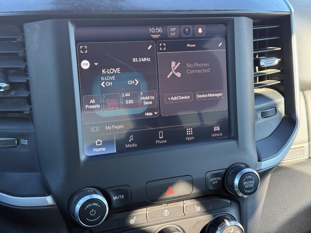 Ram 1500 Vehicle Full-screen Gallery Image 18