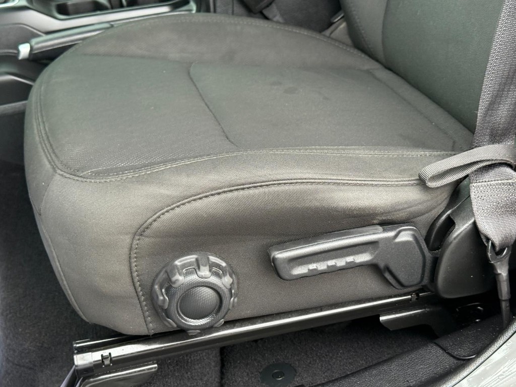 Jeep Gladiator Vehicle Full-screen Gallery Image 26