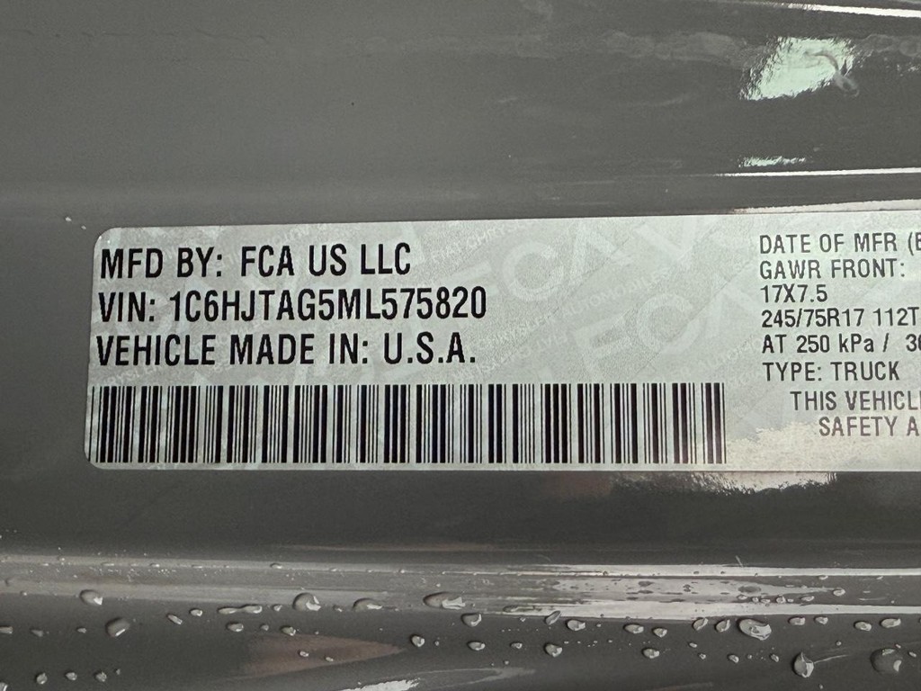 Jeep Gladiator Vehicle Full-screen Gallery Image 27