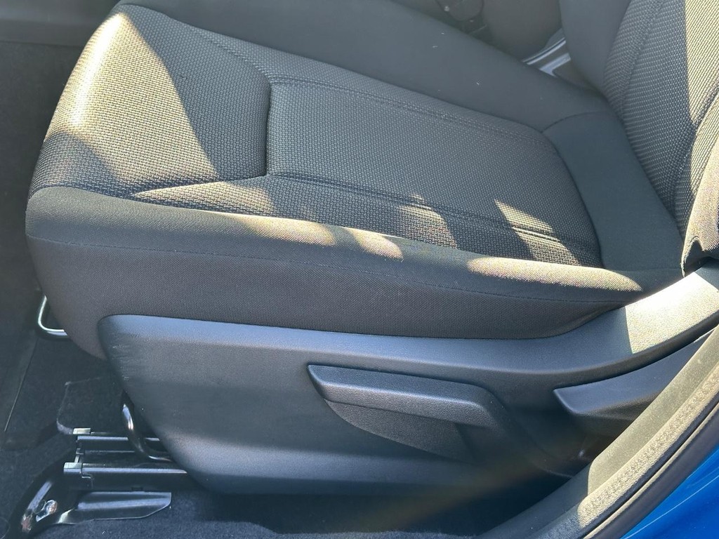 Subaru Impreza Vehicle Full-screen Gallery Image 17