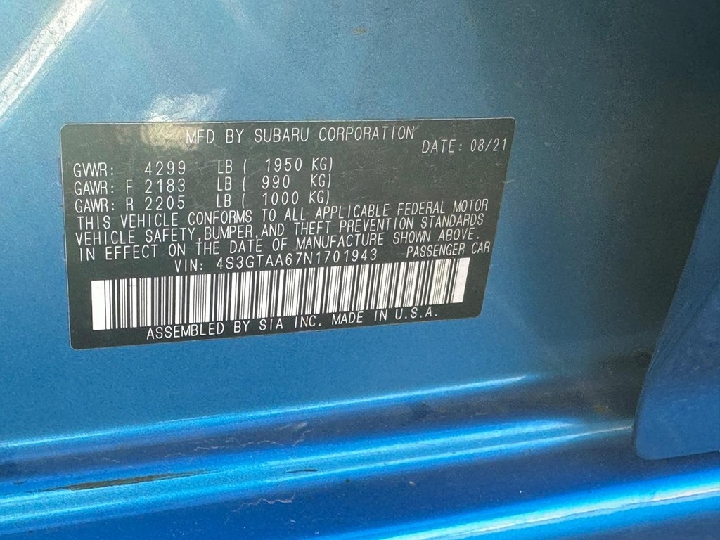 Subaru Impreza Vehicle Full-screen Gallery Image 22