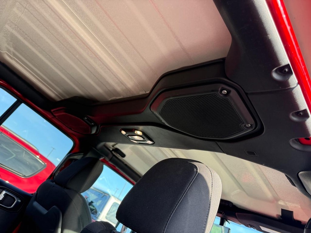 Jeep Wrangler 4xe Vehicle Full-screen Gallery Image 13