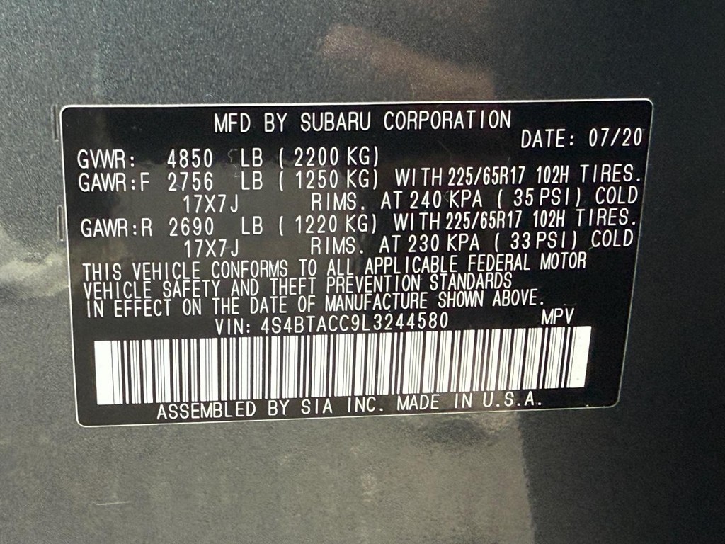 Subaru Outback Vehicle Full-screen Gallery Image 26