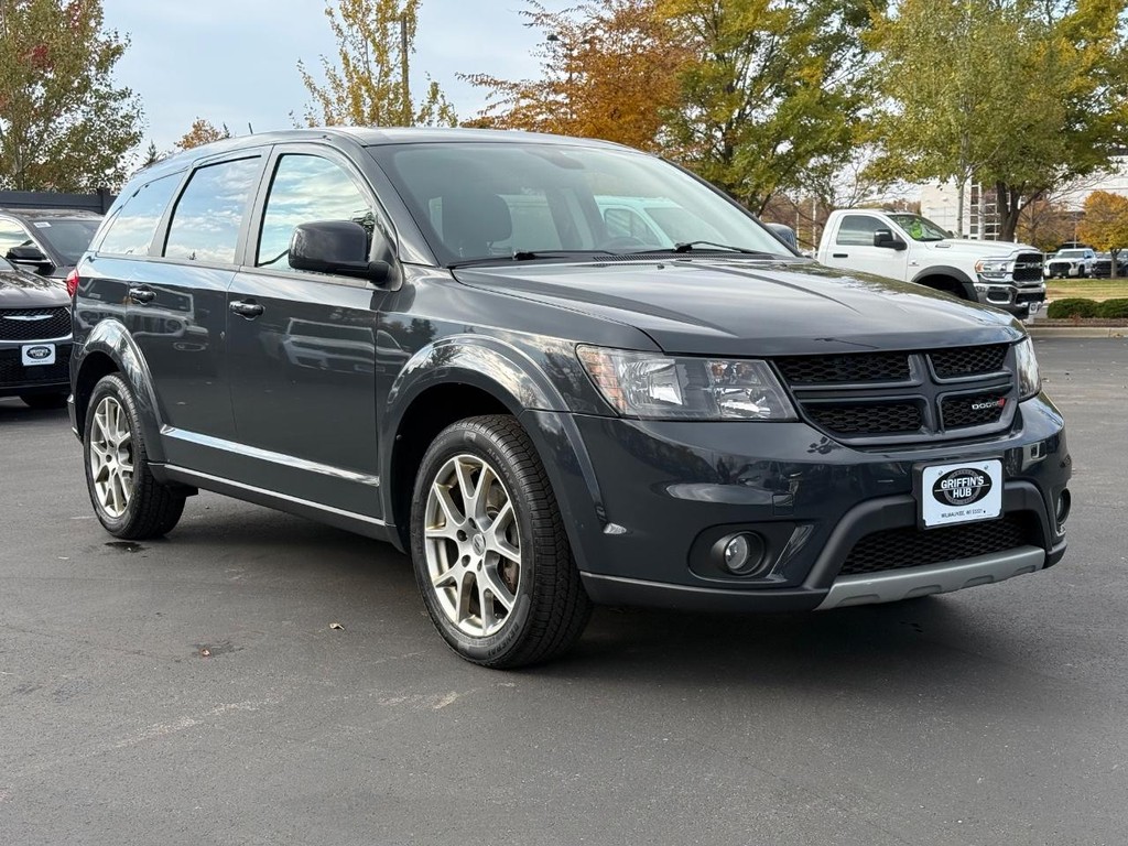 Dodge Journey Vehicle Full-screen Gallery Image 02