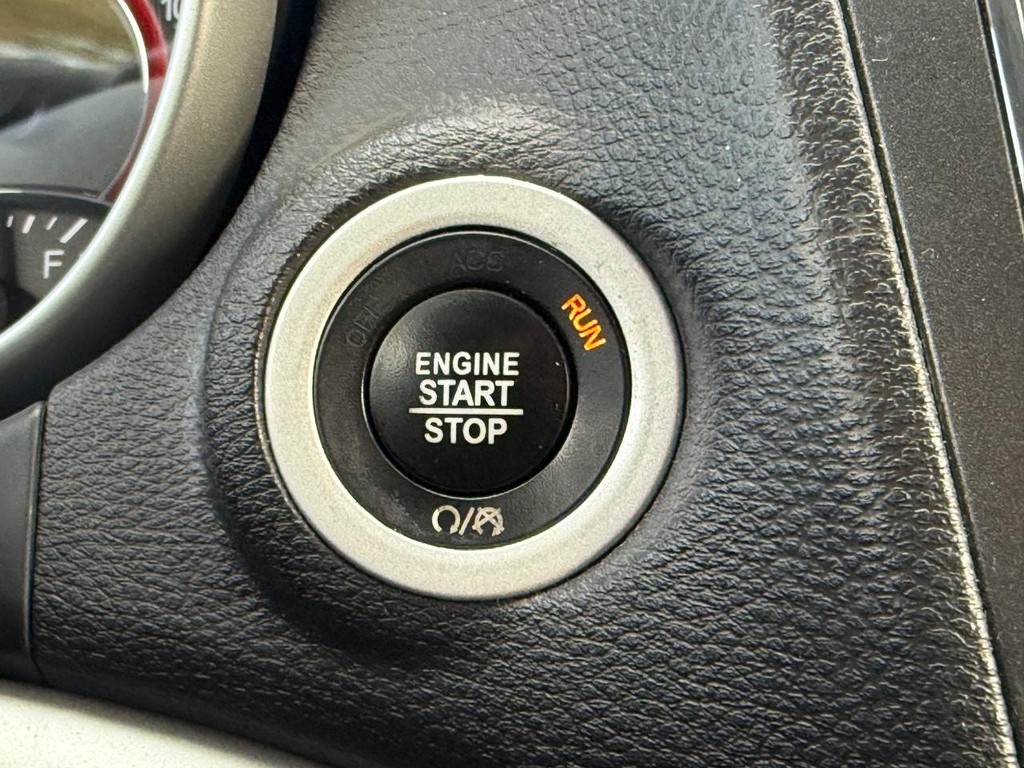 Dodge Journey Vehicle Full-screen Gallery Image 18