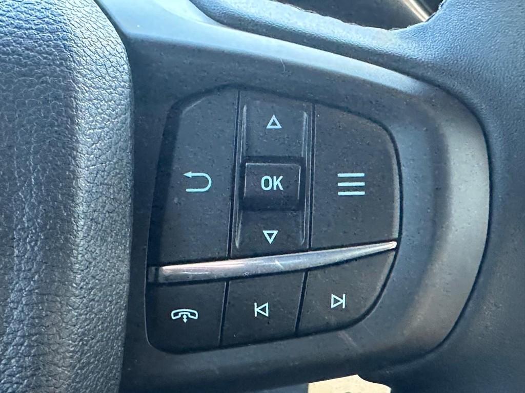 Ford Ranger Vehicle Full-screen Gallery Image 19