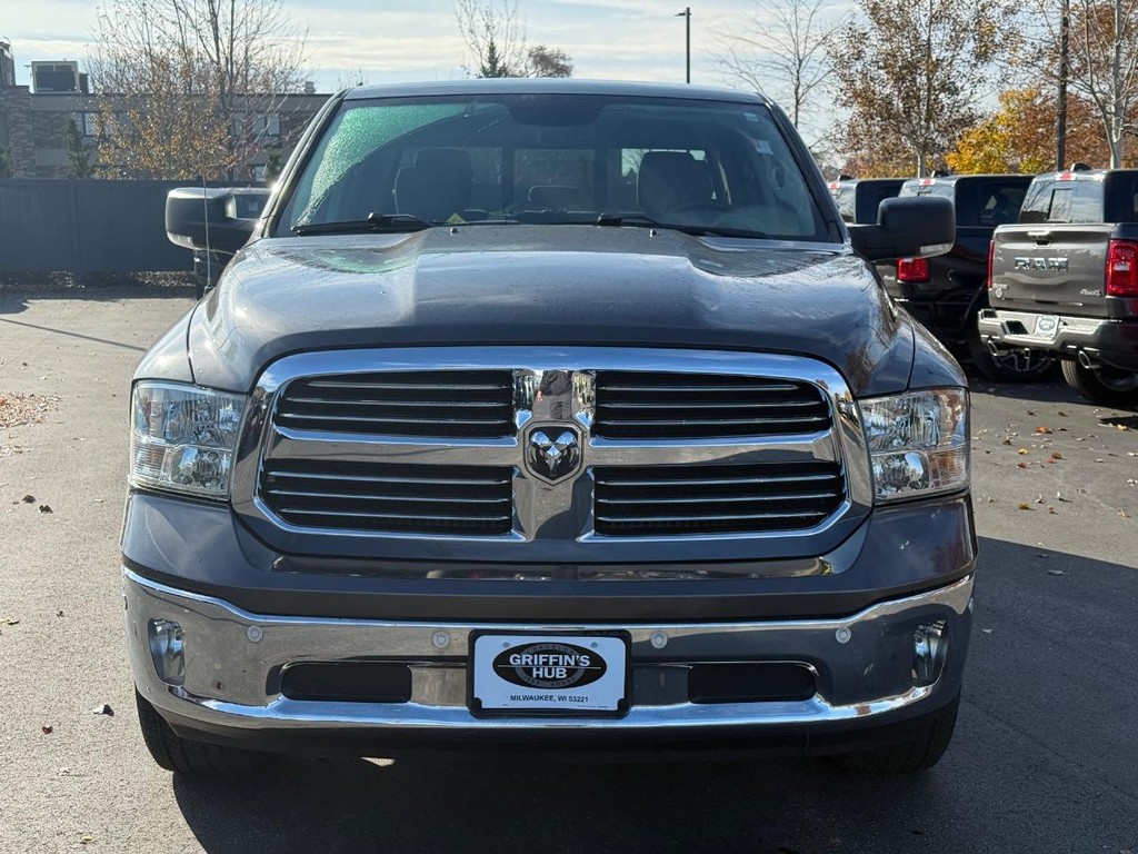 Ram 1500 Vehicle Full-screen Gallery Image 10