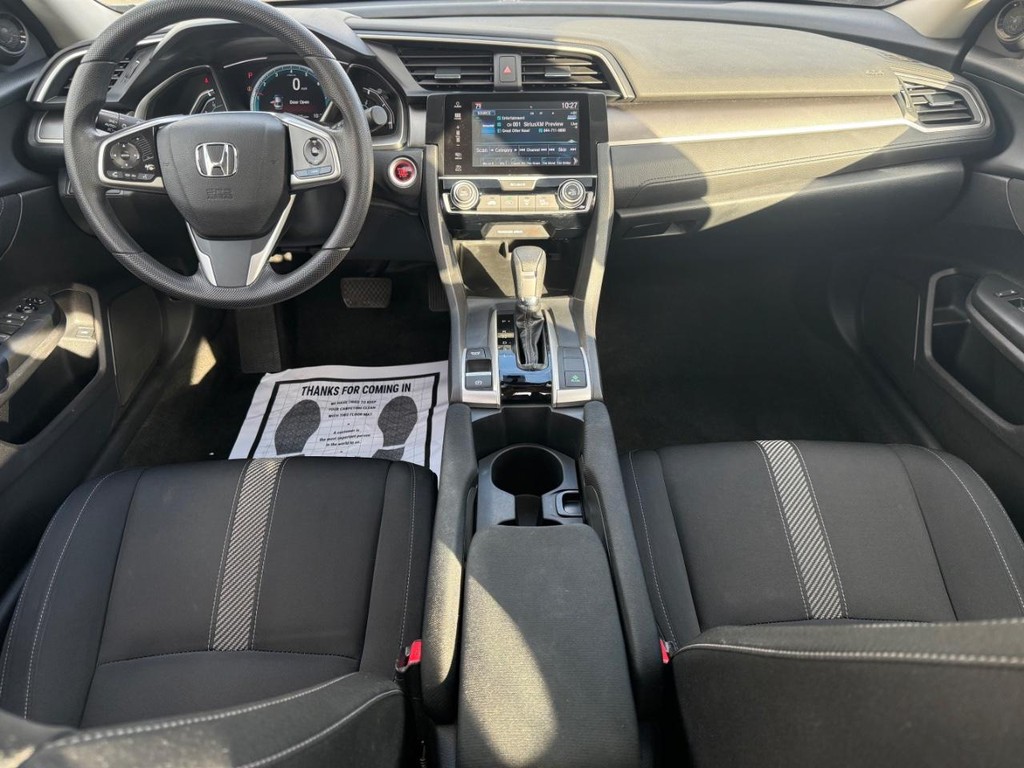 Honda Civic Sedan Vehicle Full-screen Gallery Image 13