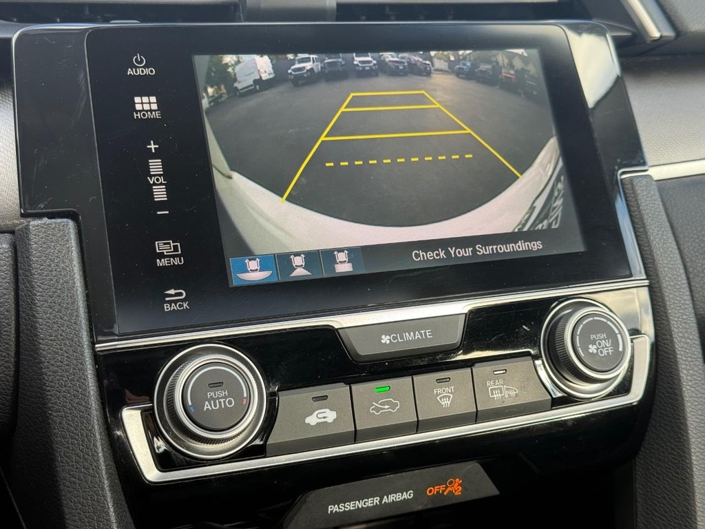 Honda Civic Sedan Vehicle Full-screen Gallery Image 19