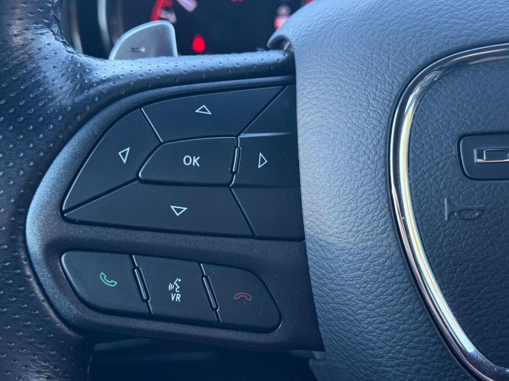 Dodge Durango Vehicle Full-screen Gallery Image 15