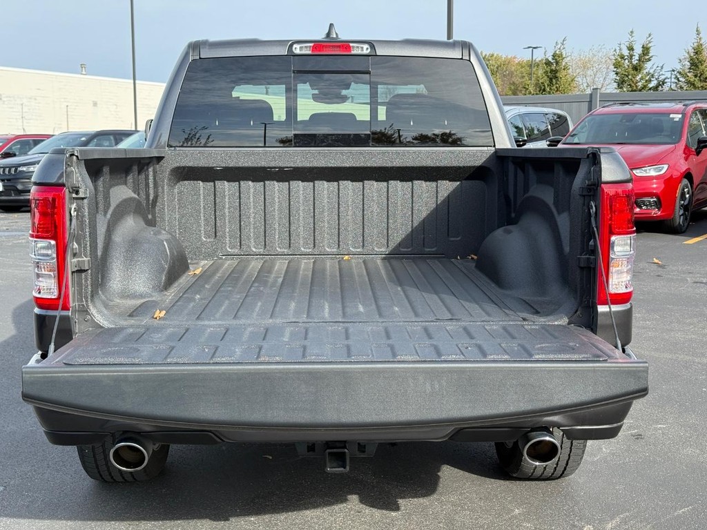 Ram 1500 Vehicle Full-screen Gallery Image 07