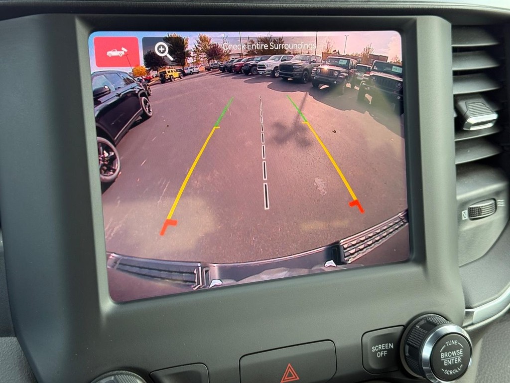 Ram 1500 Vehicle Full-screen Gallery Image 19