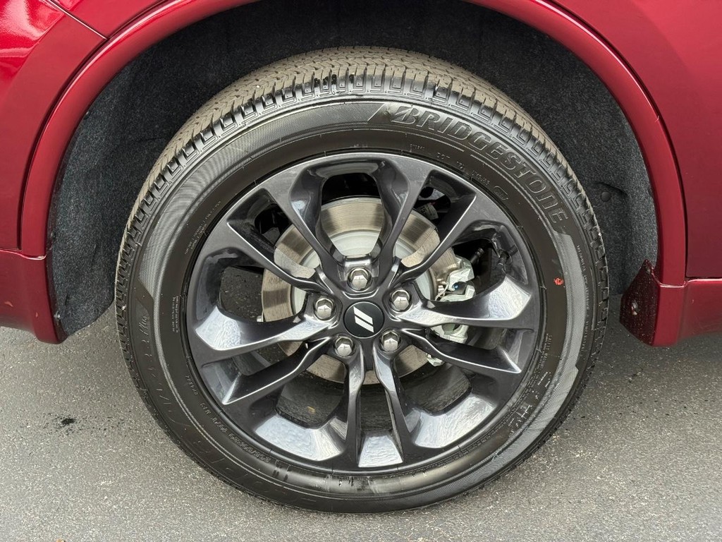 Dodge Durango Vehicle Full-screen Gallery Image 05