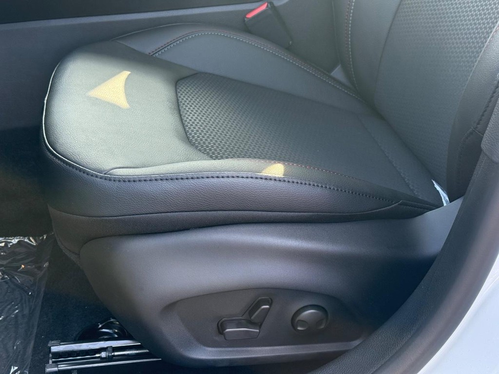 Jeep Compass Vehicle Full-screen Gallery Image 20