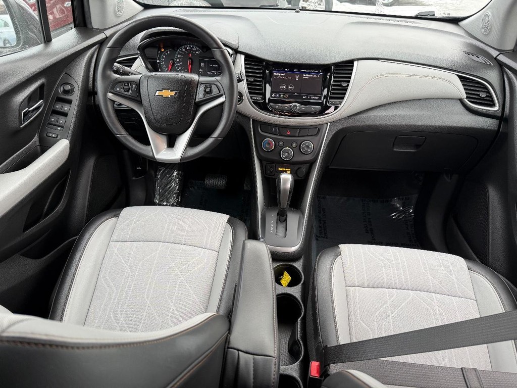 Chevrolet Trax Vehicle Full-screen Gallery Image 09