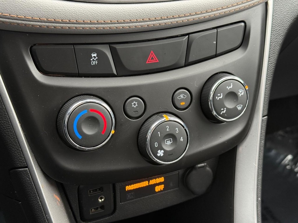 Chevrolet Trax Vehicle Full-screen Gallery Image 21