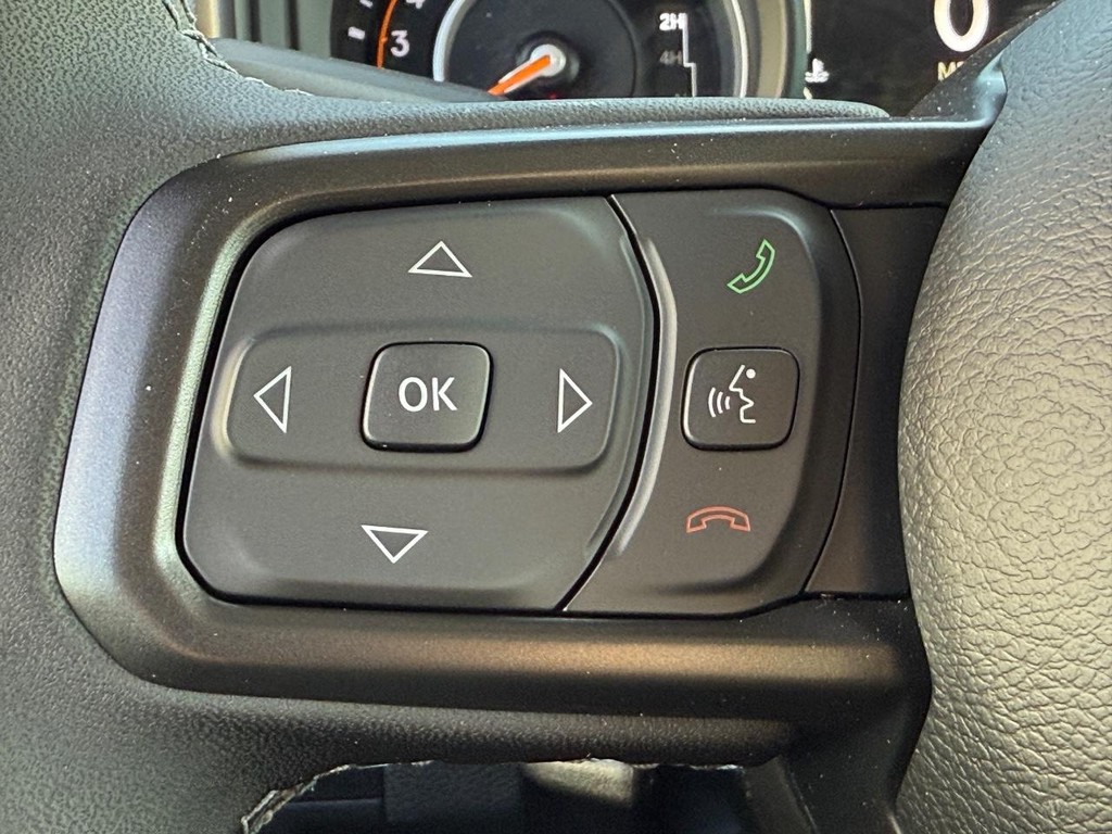 Jeep Wrangler Vehicle Full-screen Gallery Image 12