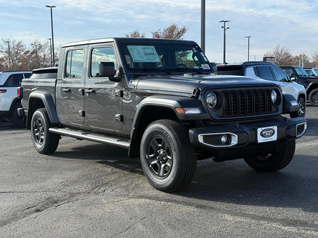 Jeep Gladiator Vehicle Full-screen Gallery Image 02