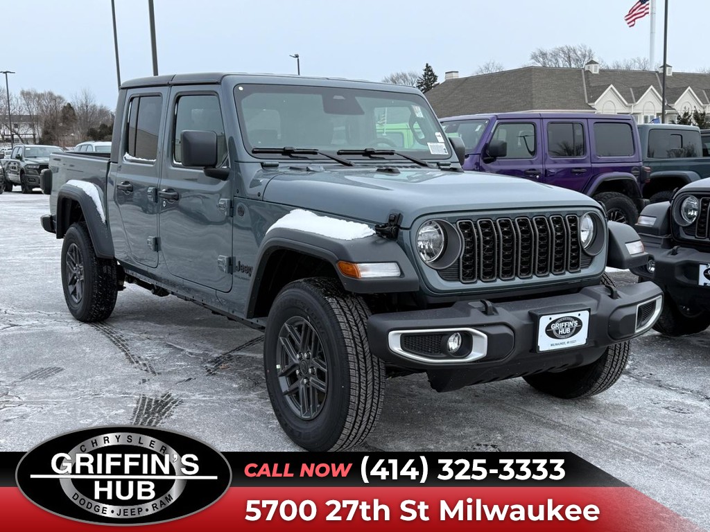 2026 Jeep Gladiator Sport S Auto's photo