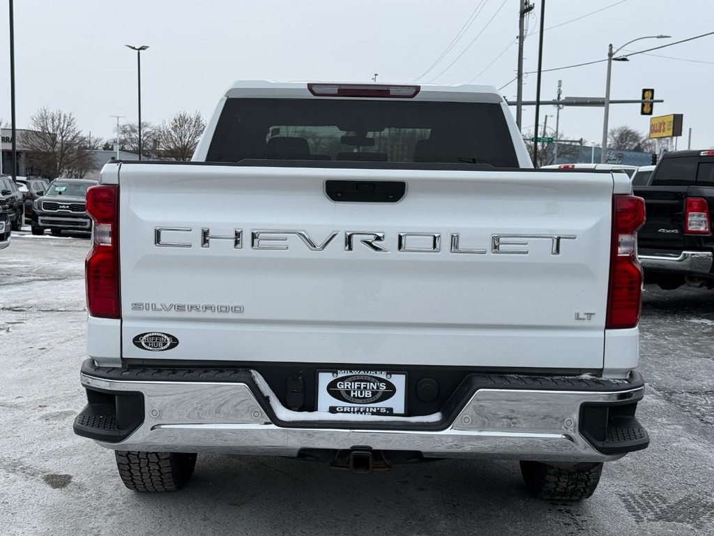 Chevrolet Silverado 1500 Vehicle Full-screen Gallery Image 04