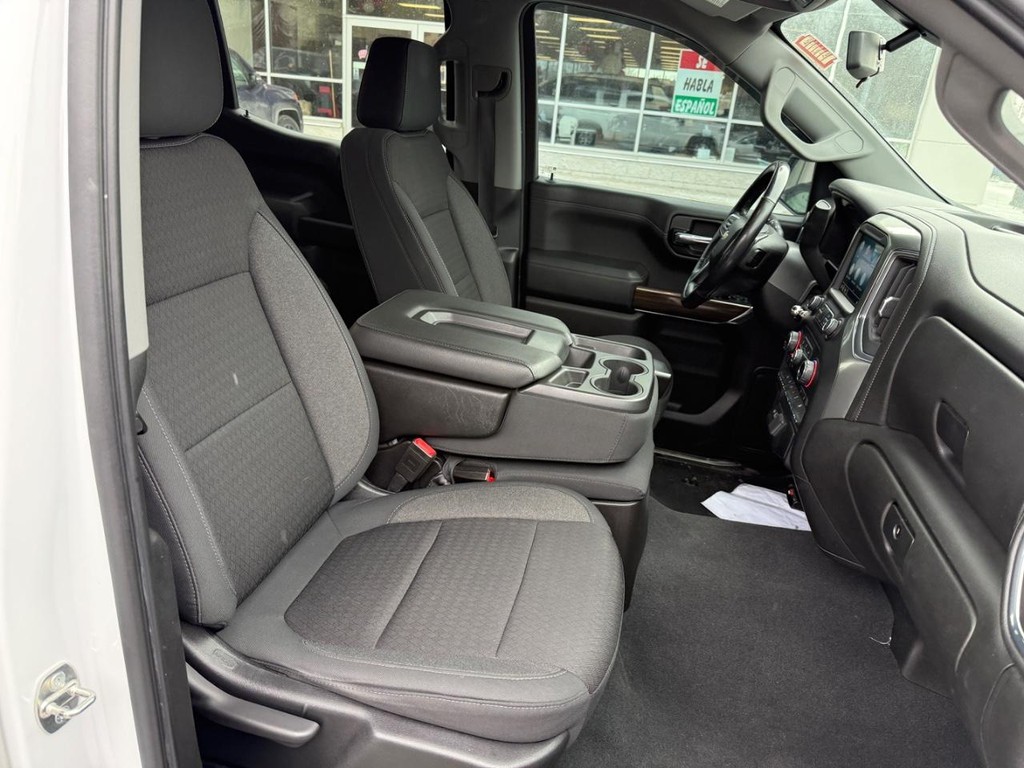 Chevrolet Silverado 1500 Vehicle Full-screen Gallery Image 06