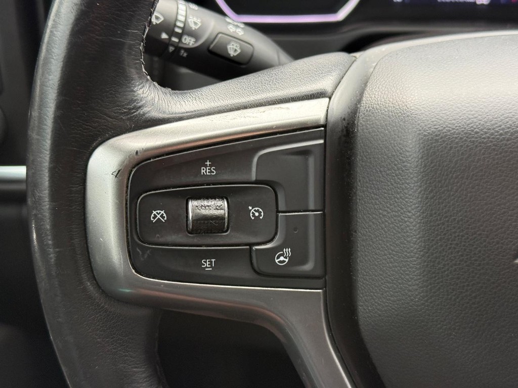 Chevrolet Silverado 1500 Vehicle Full-screen Gallery Image 14