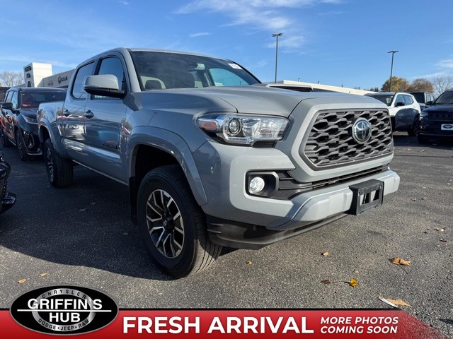 more details - toyota tacoma 4wd