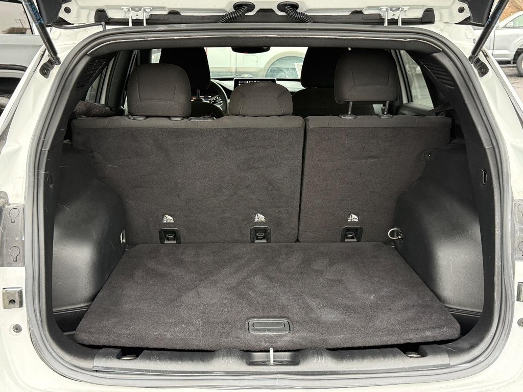 Jeep Compass Vehicle Full-screen Gallery Image 05