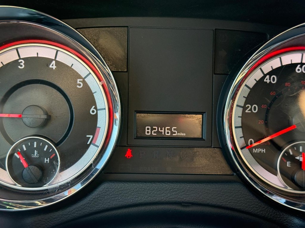 Dodge Grand Caravan Vehicle Full-screen Gallery Image 14