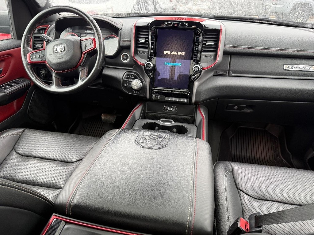 Ram 1500 Vehicle Full-screen Gallery Image 08