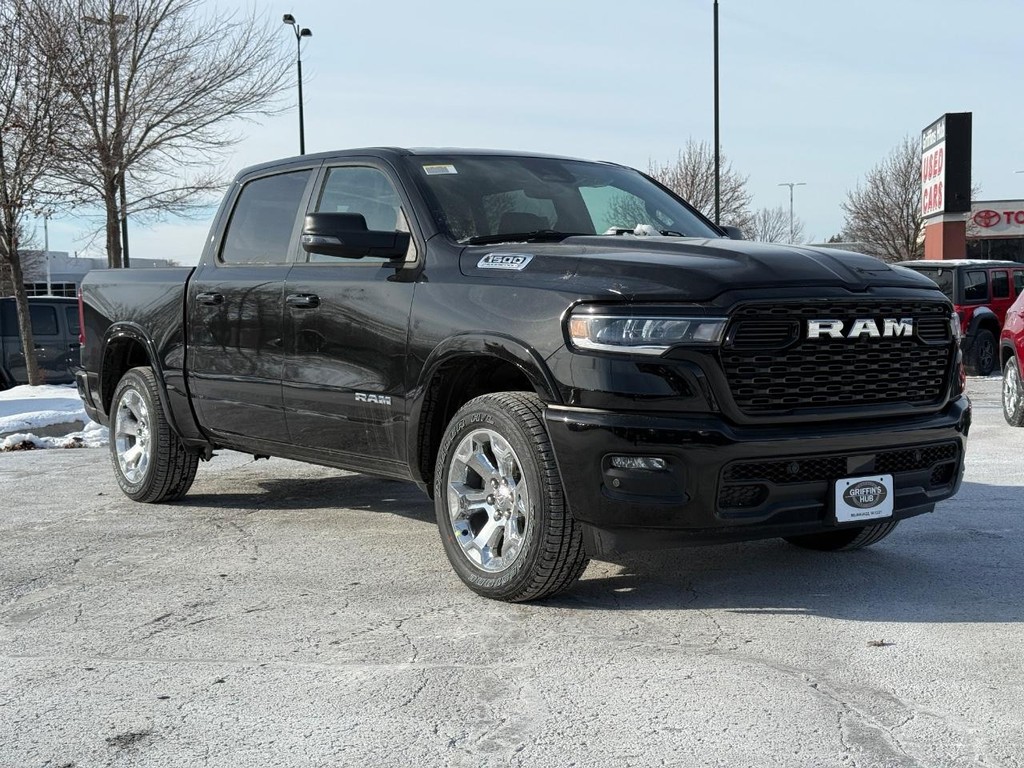 Ram 1500 Vehicle Full-screen Gallery Image 02