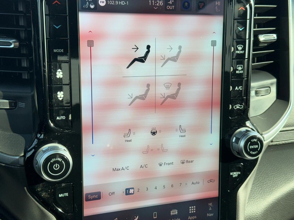Ram 1500 Vehicle Full-screen Gallery Image 15