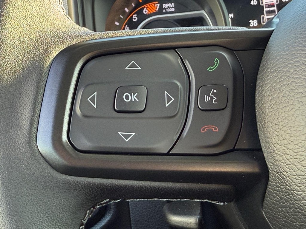 Jeep Wrangler Vehicle Full-screen Gallery Image 13