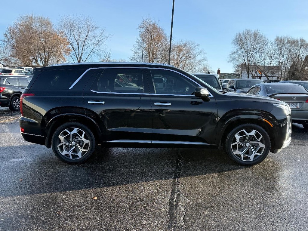 Hyundai Palisade Vehicle Full-screen Gallery Image 02