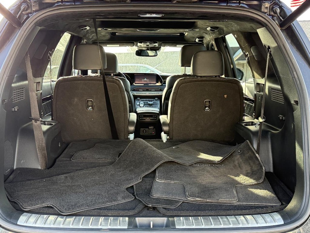 Hyundai Palisade Vehicle Full-screen Gallery Image 05