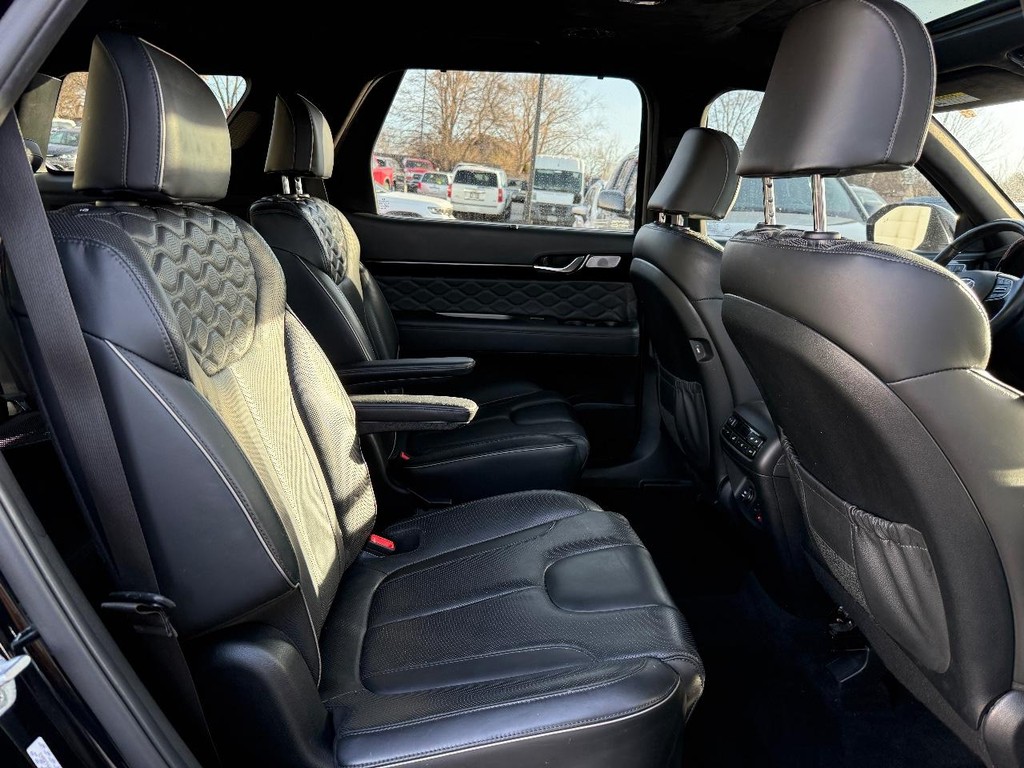 Hyundai Palisade Vehicle Full-screen Gallery Image 07