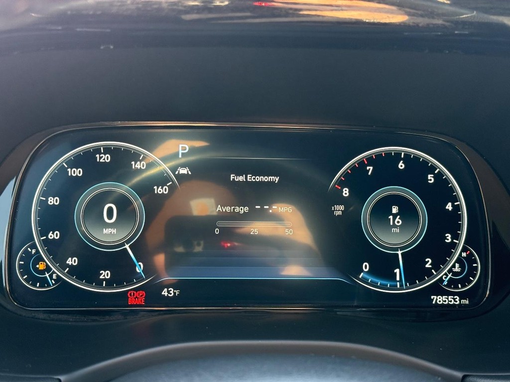 Hyundai Palisade Vehicle Full-screen Gallery Image 16