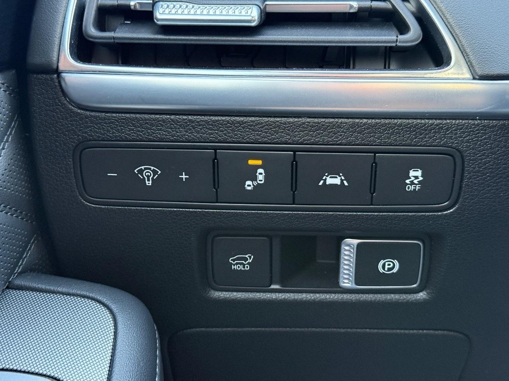 Hyundai Palisade Vehicle Full-screen Gallery Image 20