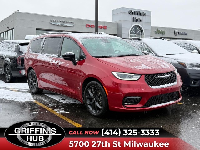 more details - chrysler pacifica