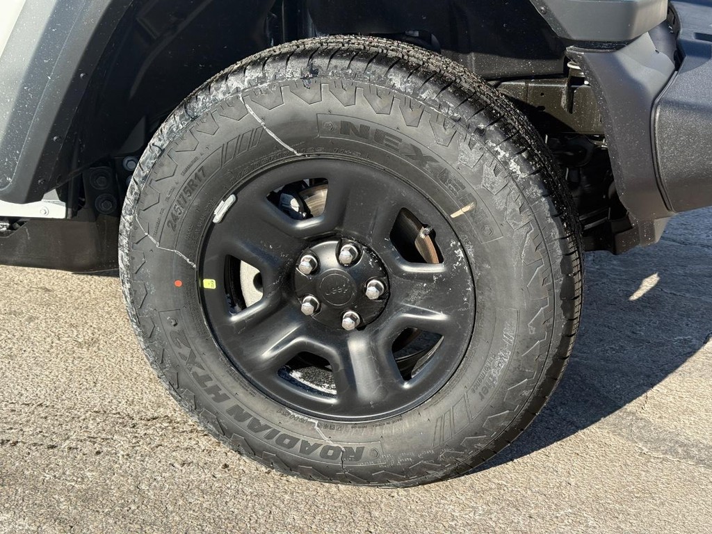 Jeep Wrangler Vehicle Full-screen Gallery Image 05