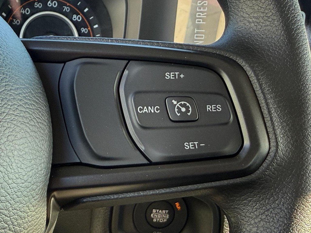 Jeep Wrangler Vehicle Full-screen Gallery Image 11
