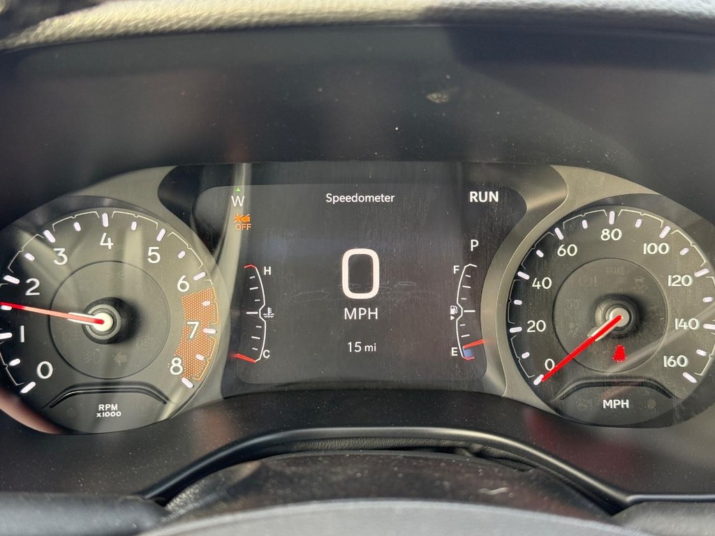 Jeep Compass Vehicle Full-screen Gallery Image 16