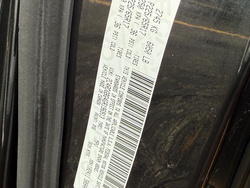 Dodge Grand Caravan Vehicle Full-screen Gallery Image 23