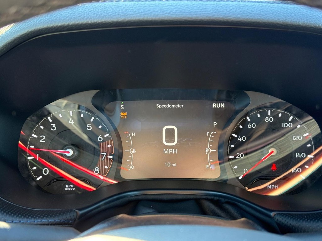 Jeep Compass Vehicle Full-screen Gallery Image 16