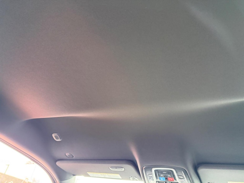 Ram 1500 Vehicle Full-screen Gallery Image 10